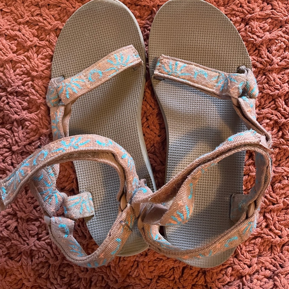 Tevas